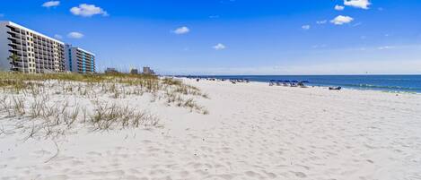 Vlak bij het strand