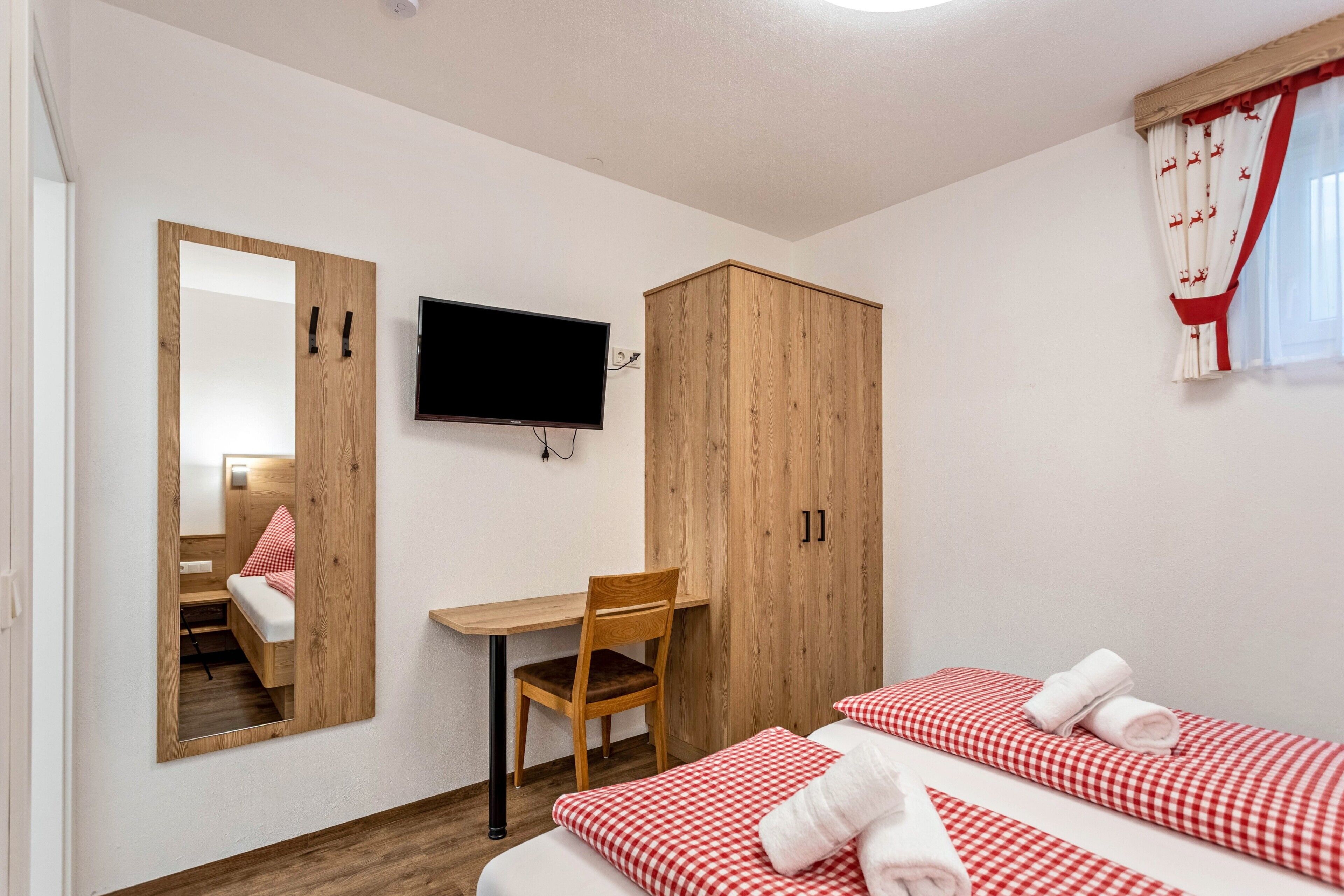 2 Schlafzimmer, kostenloses WLAN, Bettwäsche