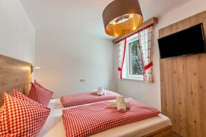 2 chambres, accès au Wi-Fi (inclus), literie fournie