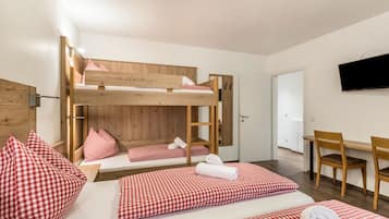3 slaapkamers, gratis wifi, beddengoed