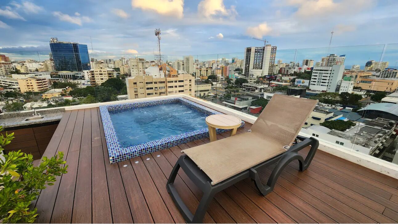 Bain à remous extérieur