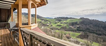 Appartement "Adlerhorst" avec terrasse partagée, balcon et Wi-Fi