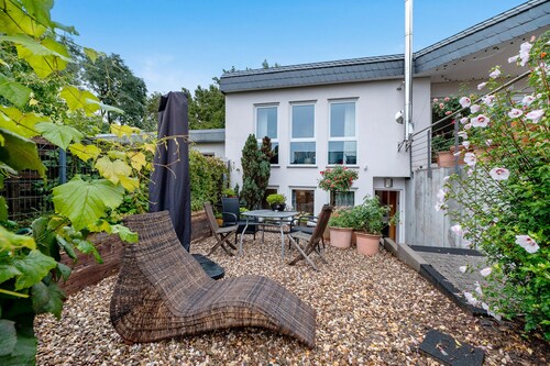 Ferienwohnung 'Bei Annemarie' mit privater Terrasse, privatem Garten und WLAN