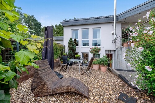 Appartement 'Bei Annemarie' avec terrasse privée, jardin privé et Wi-Fi