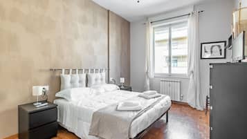 1 chambre, fer et planche Ă repasser, Wi-Fi, draps fournis