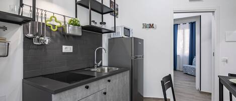 Microwave, stovetop, toaster