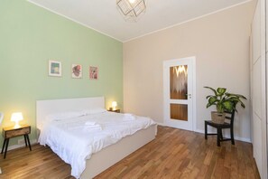 1 bedroom, iron/ironing board, Internet, bed sheets