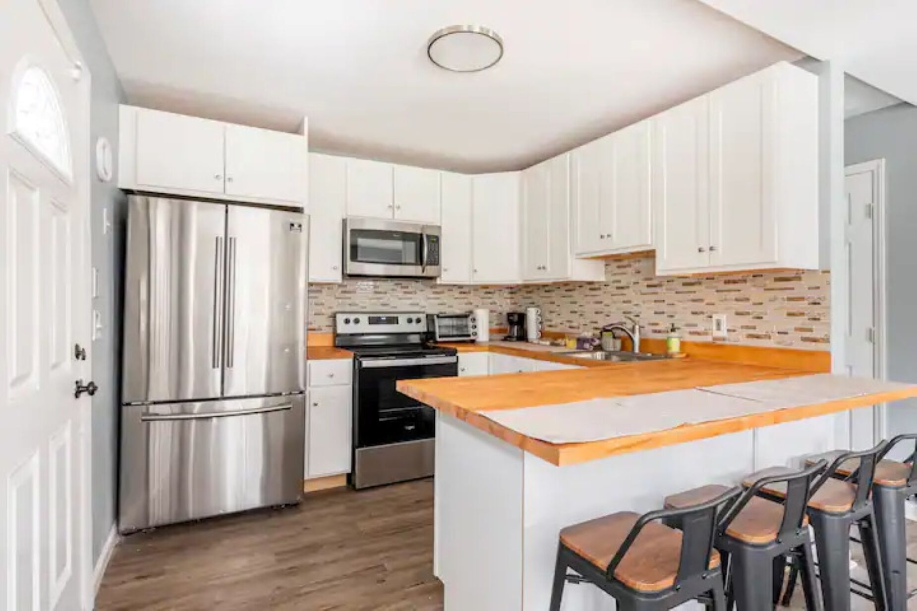 Cozy Chalet Getaway! - In the heart of Pocono Mountain