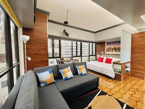 تلفزيون ذكي، كُتُب