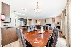 Dining - Rome, Sweet Home. 

Spacious 4 Bedroom Single detached house - 60 mins to Banff. (Calgary)