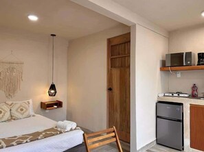 1 chambre, fer et planche à repasser, Wi-Fi, draps fournis