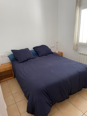 2 makuuhuonetta, vuodevaatteet