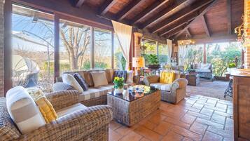 Biệt thự | 4 phòng ngủ