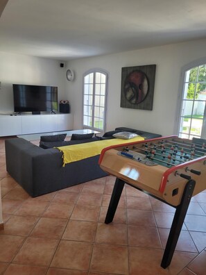 Game room