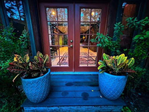 Perfect Spot | Hot Tub & Sauna | Sleeps 15