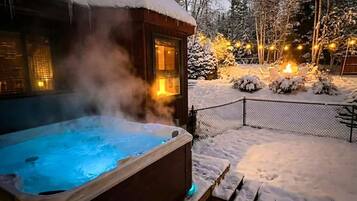 Bain à remous extérieur