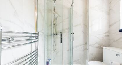 Umbrella Properties Apartment Birmingham