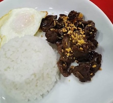包含每日当地美食早餐