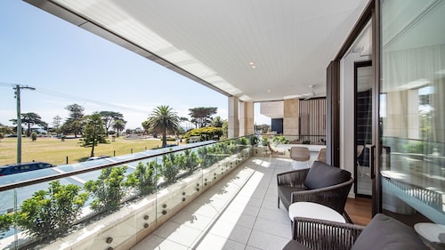 Oceano Residence Mornington