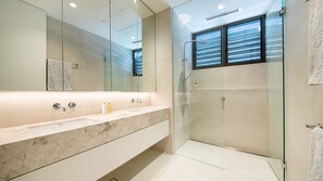 Bathtub, hair dryer, towels