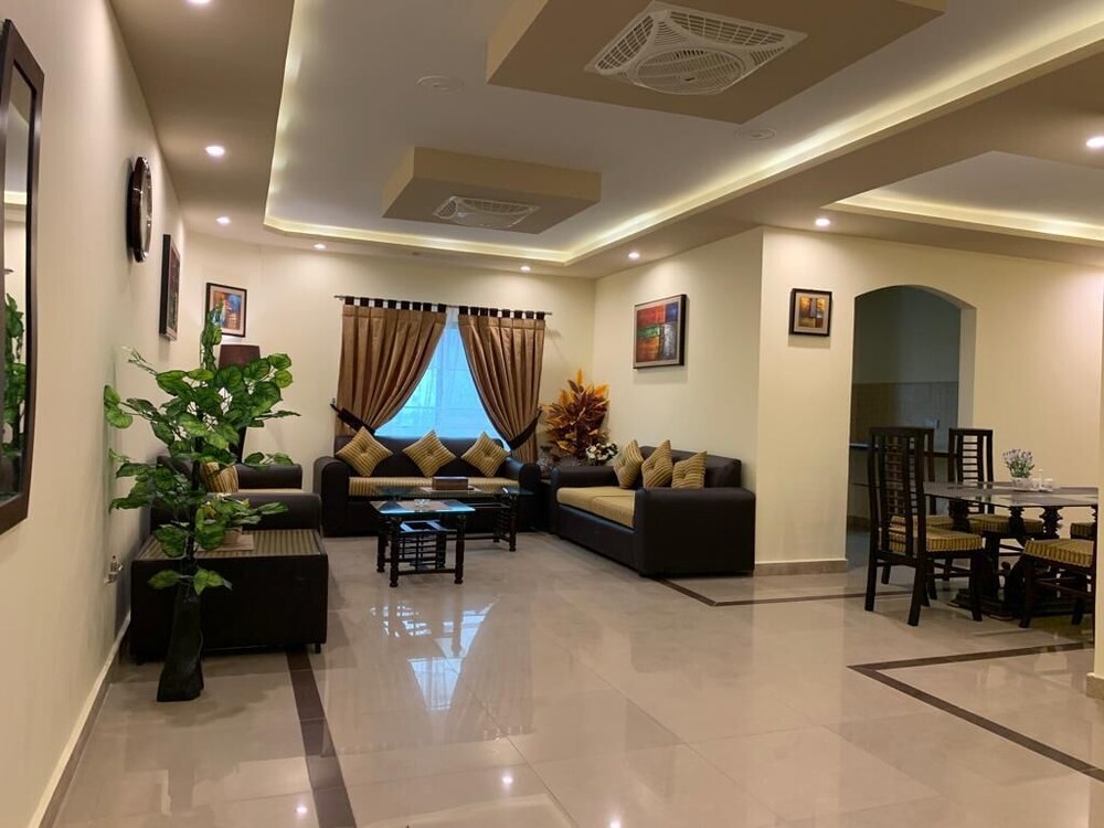 2 Star Hotels