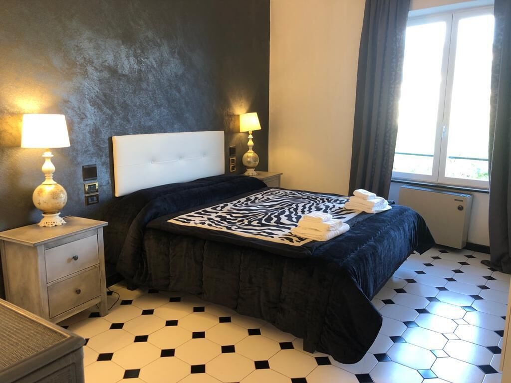 Loft - La piazzetta fronte mare