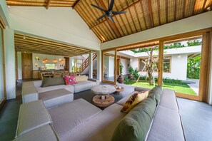 Living area - Villa Kauh - Luxury Tropical 5BR Villa  (Canggu)