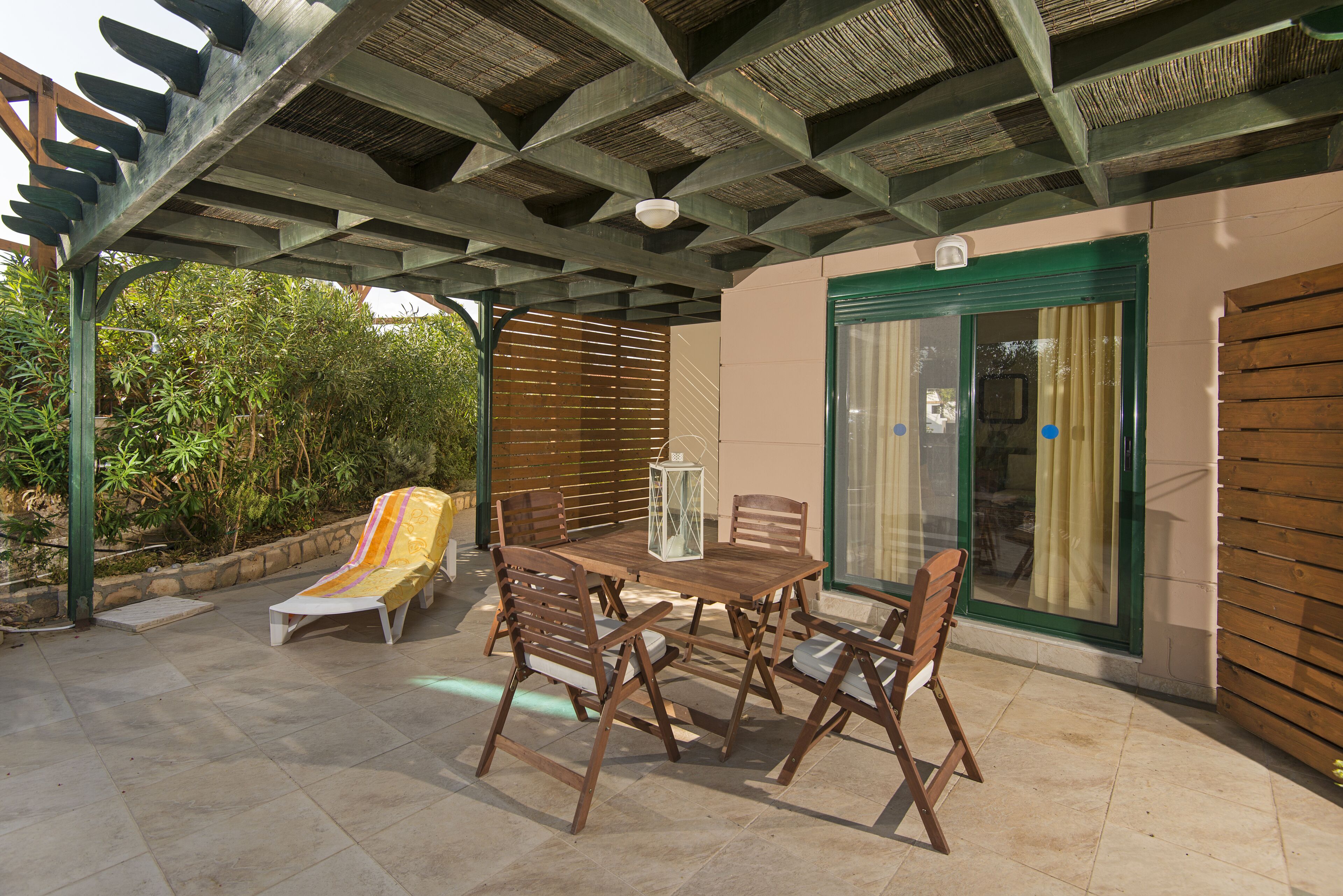 Theretra Kiotari Villas