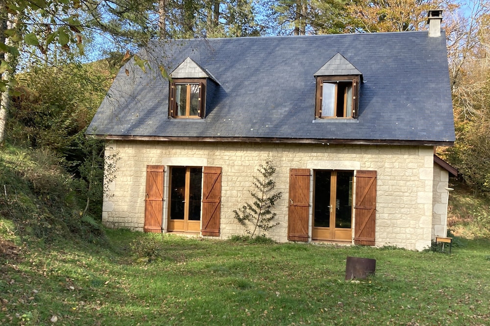 Barn in a green setting