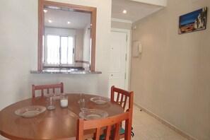 Dining - ACV - Marina Trebol Iii-2ª Linea Planta 3 sur (OROPESA)