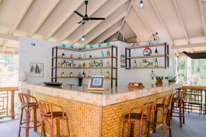 Poolside bar
