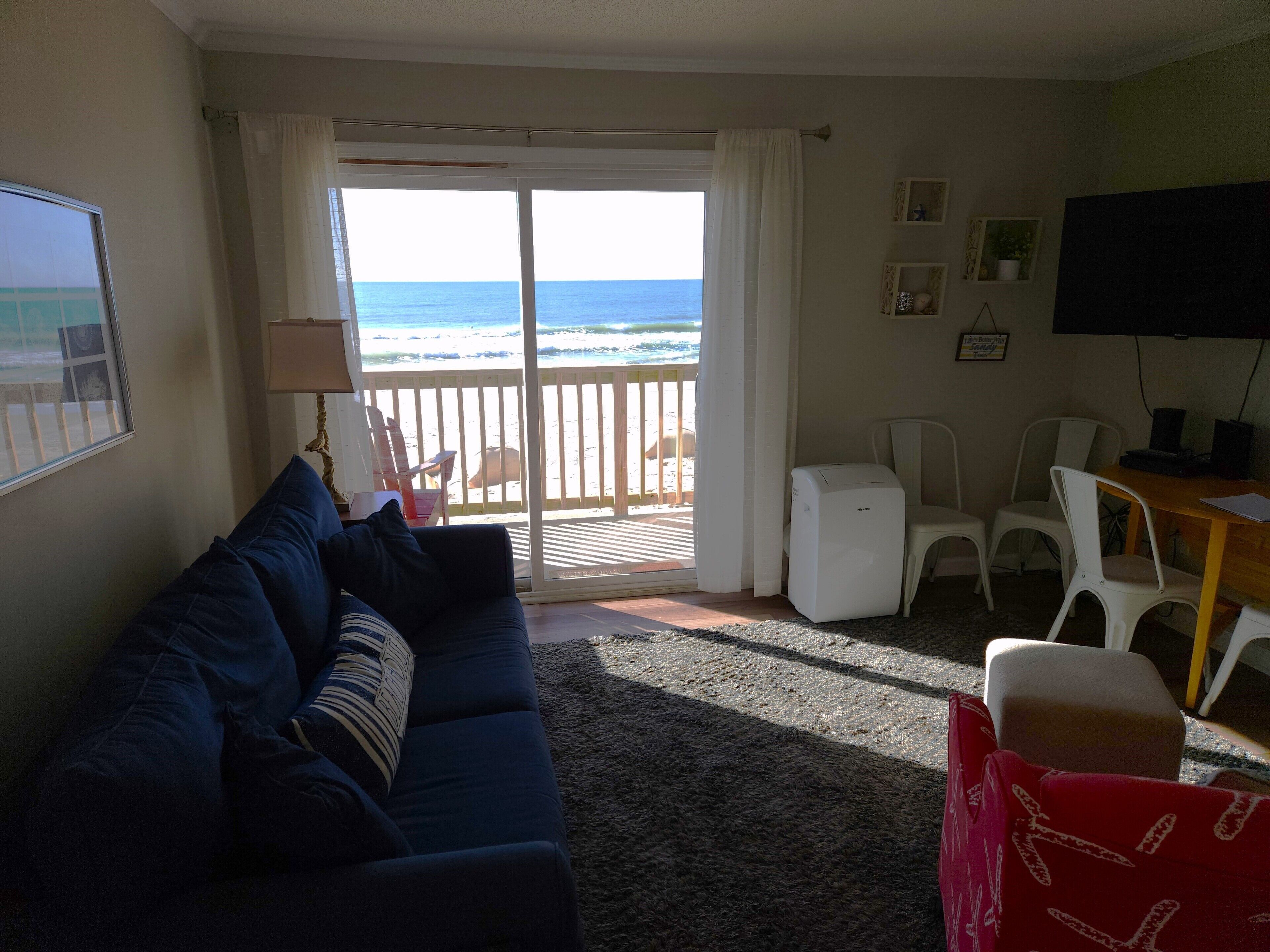 Steps to the Ocean! 152