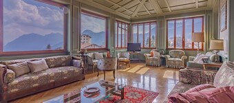 Family Villa with Stunning Lake View by Wonderful Italy