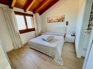 1 Schlafzimmer, Bügeleisen/Bügelbrett, kostenloses WLAN, Bettwäsche