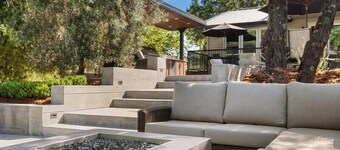 Healdsburg Luxe Reserve for 8, pool, spa, firepit