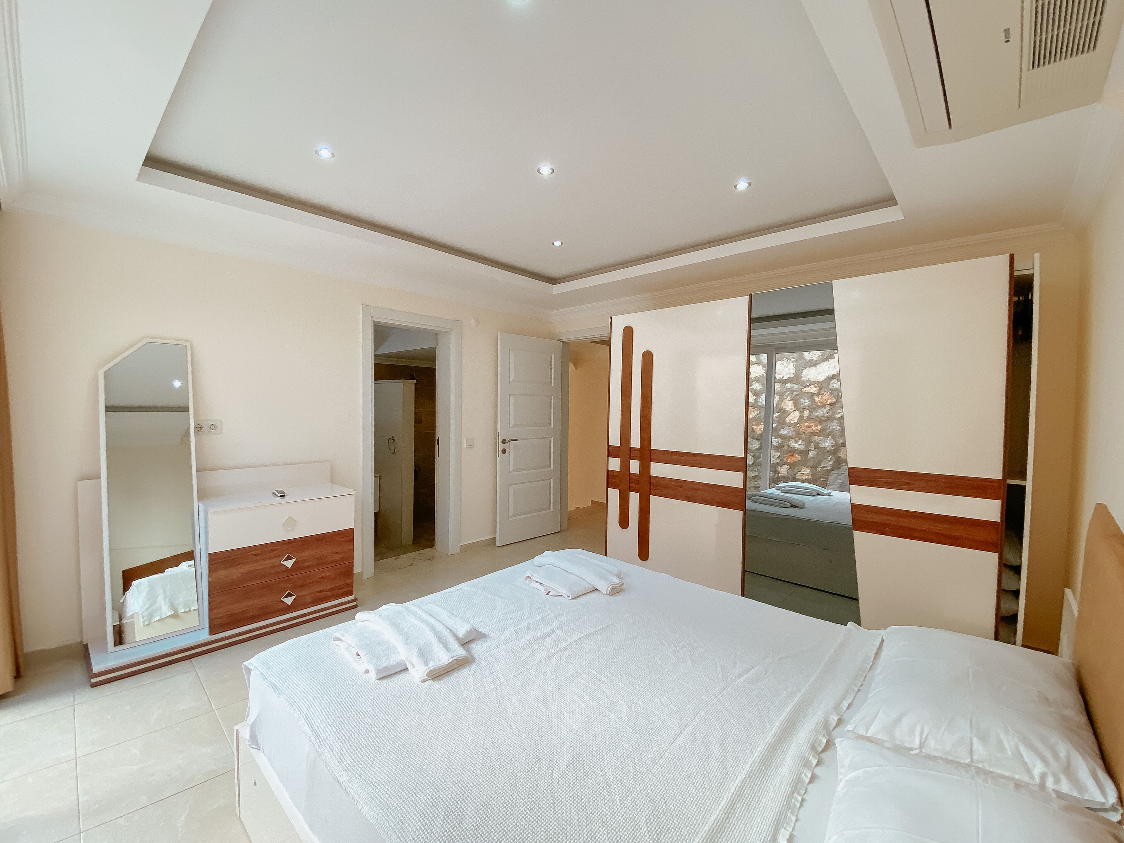 Luxury spacious villa