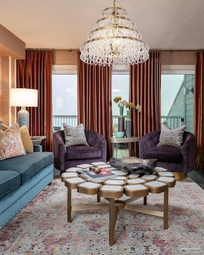 Smart TV, chimenea y reproductor de DVD