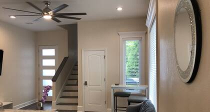 Newly constructed VIP Leval Rooftop Townhome