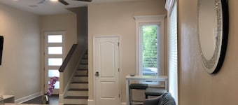 Newly constructed VIP Leval Rooftop Townhome