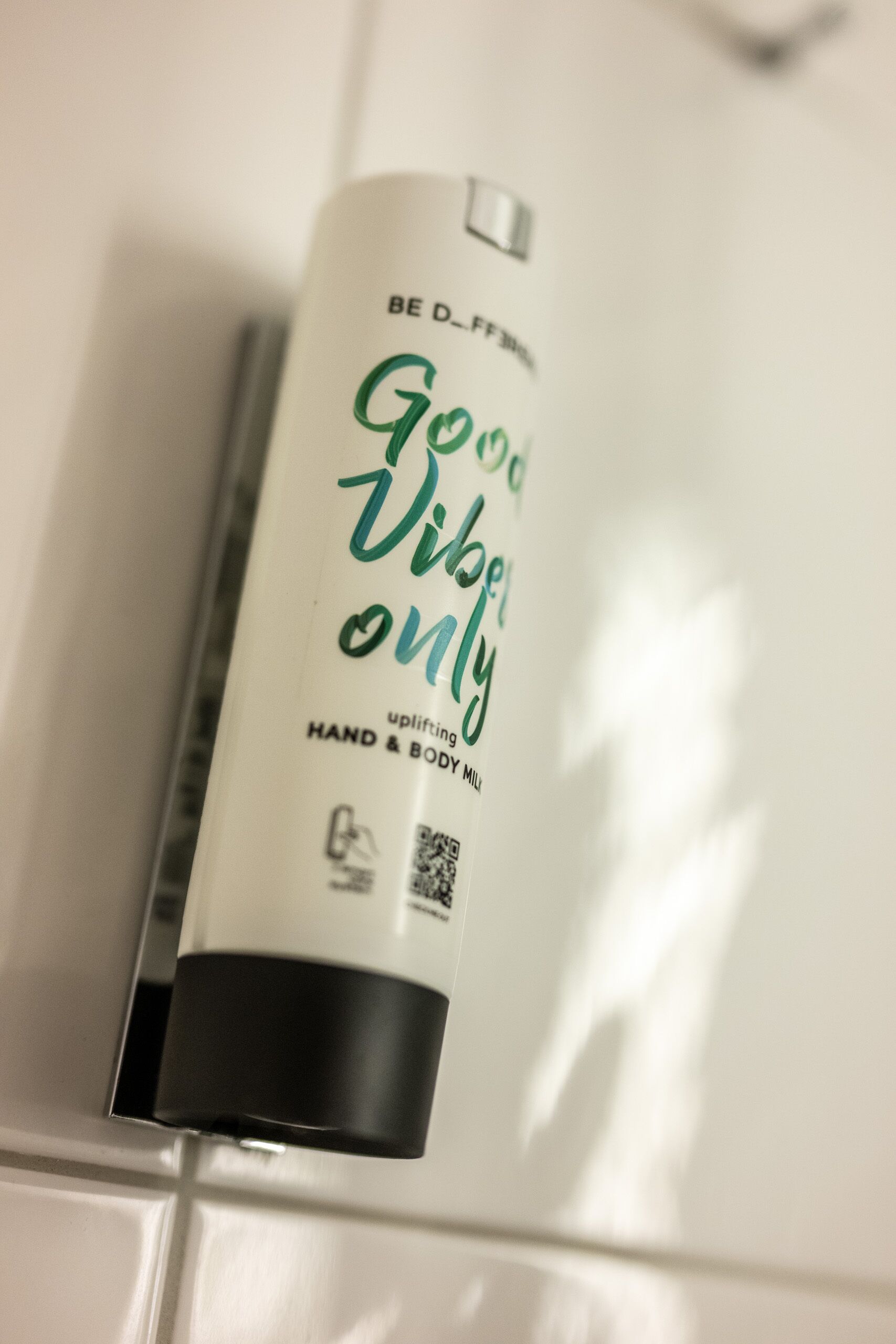 classic room, 1 king bed, garden view | in-room safe, desk, free wifi