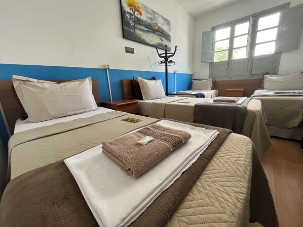 基础宿舍, 男士专用房 | 免费 WiFi