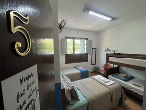 行政四人房 | 免费 WiFi