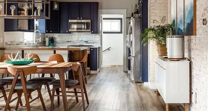 2B/2BA Lux Windsor Home w/ Gym & Game Room