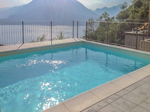 Outdoor pool - varenna wonderlust varennaholidays (Perledo)