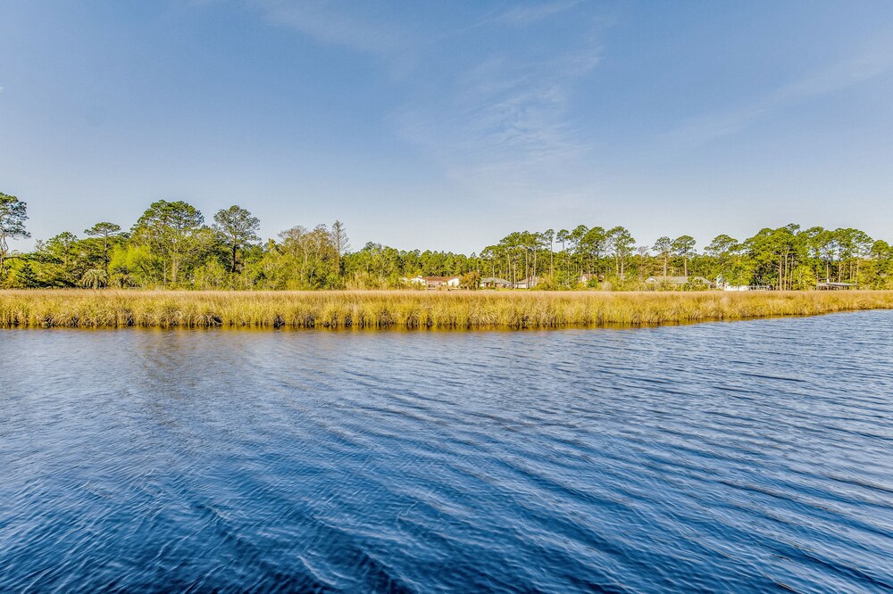 Herron House - 🌊Waterfront, 🛶 Kayaks, 🐶 Dog Friendly