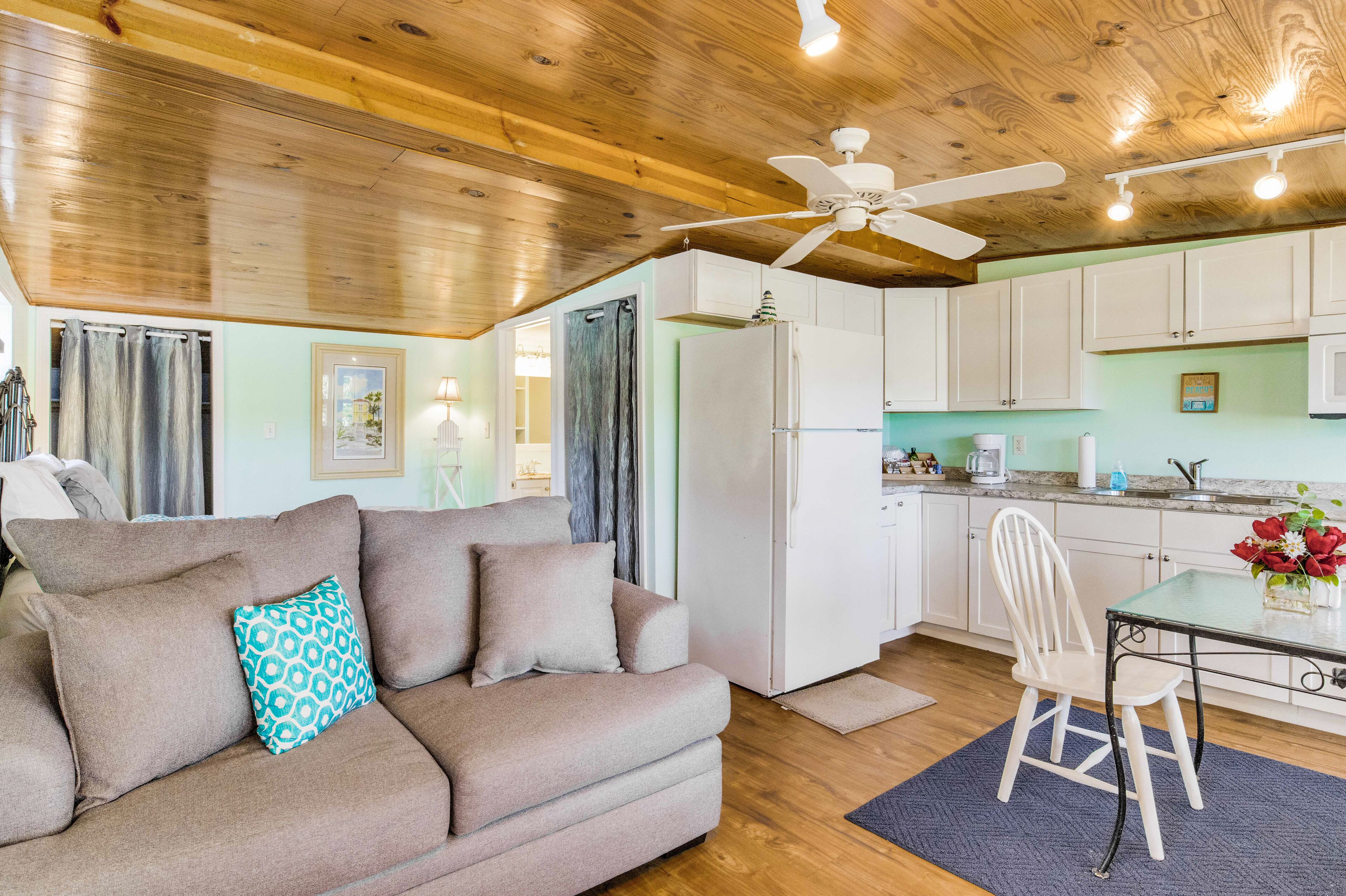 Herron House - 🌊Waterfront, 🛶 Kayaks, 🐶 Dog Friendly