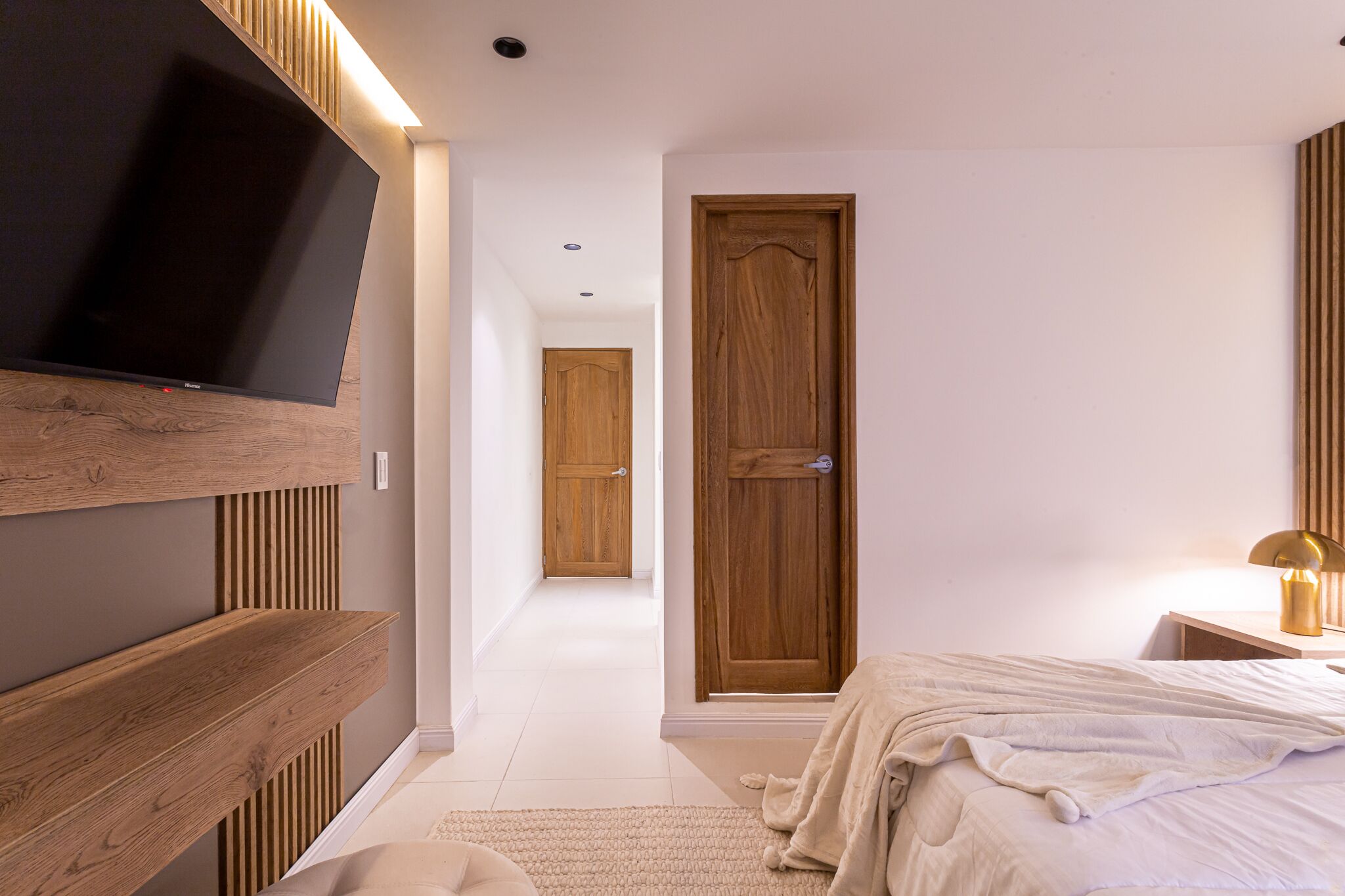 Luxury House with Private Jacuzzi, Best View