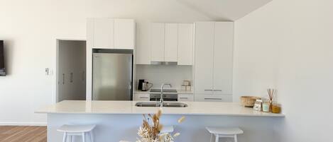 Fridge, microwave, dishwasher, toaster