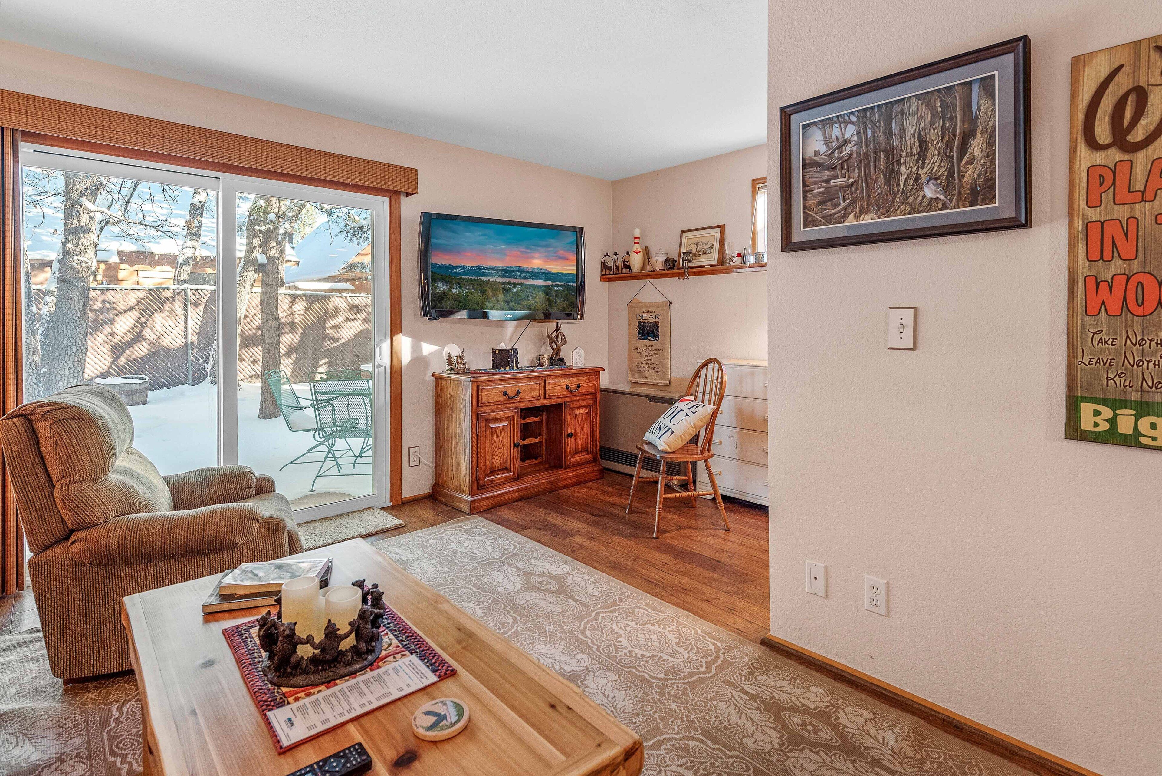 Updated pet-friendly home with fenced yard, deck, near attractions and more!