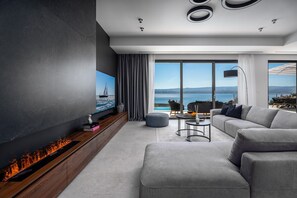 TV, peis, videospill og DVD-spiller